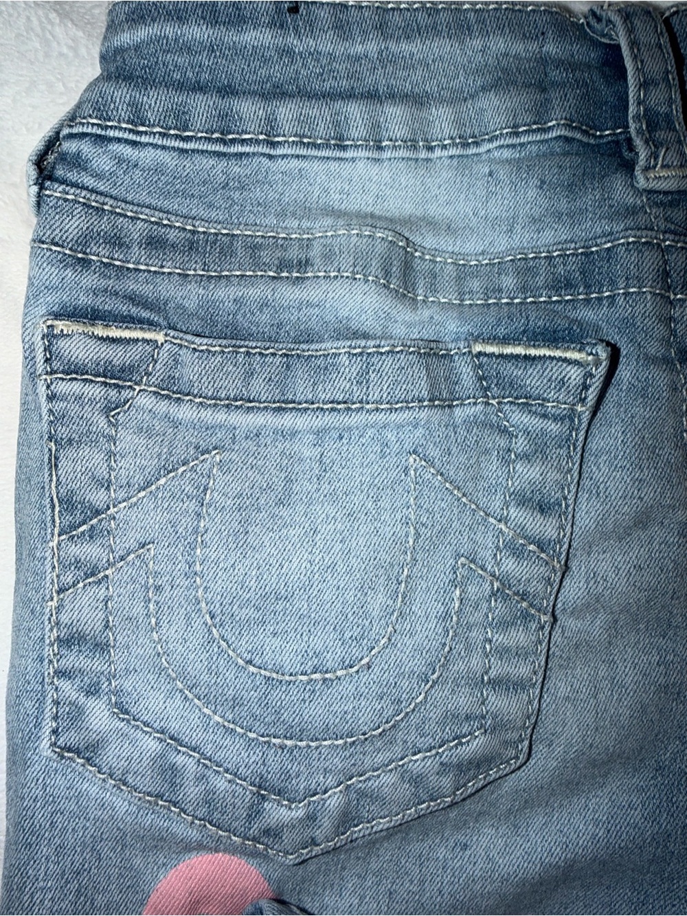 True Religion Girls Pink Heart Print Light Wash Halle mid-rise Skinny Jeans - Picture 3 of 8